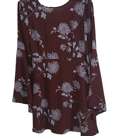 Forever 21 Dresses & Skirts - 3/$15 Forever 21 Midi Floral dress wide sleeve